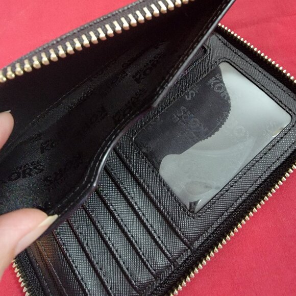 Michael Kors Jet Set Black Signature Monogram Print Zip Around Wallet/Wristlet - Picture 11 of 16